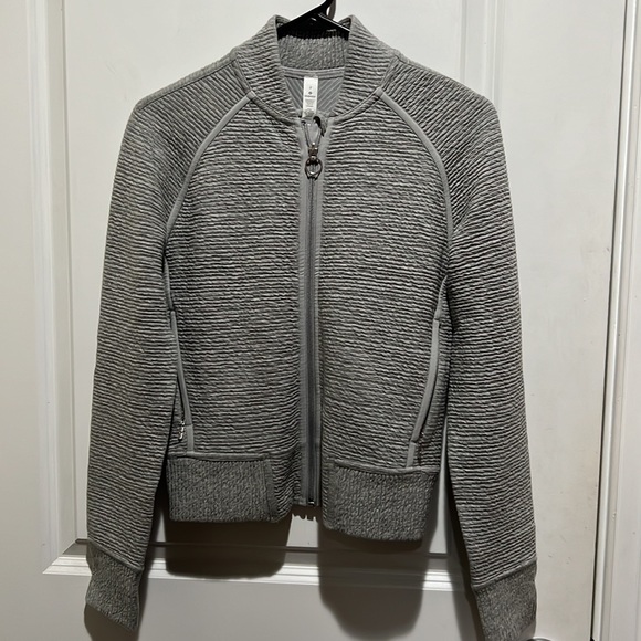 Lululemon bomber jacket - Picture 1 of 3